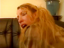 Swedish girl Katizi's first porn scene!