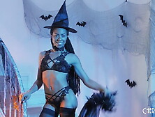 Cosplay Ebony Teen Gets Extra Naughty In Masturbation Scene