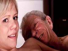 Denni's legs on shoulders scene by Oldje