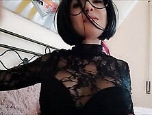 Chantal Channel fine amateurs strip tease