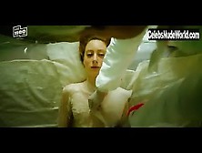 Roxane Duran in Parfum (series) (2018)