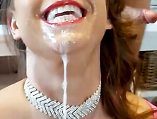 Sexy Susi In Quarantine Milk Machine