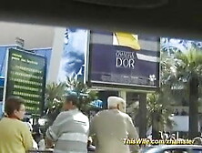 Brunette wife screwed in park