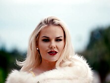 Slimthick Vic's Twisted Ecstasy: Sensual Poses in Black Lingerie Bliss