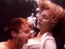 Fantastic Underwater Sex - Taylor Dare