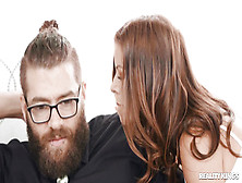 Sex starved MILF Alexis Fawx wanna fuck bearded hipster