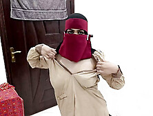 Desi Pakistani Ravishing College Whore Striptease Nude Danve