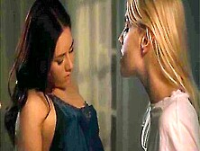 Two Roomates And Enjoys Lick With Kenna James And Shyla Jennings