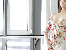 Sexy beauty Peachy shows off her pussy