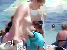 Girls puffy on beach show