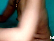 Mayasexigirl - Indian charming skank removed hair of cunt before bathing