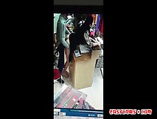 Petite baise discrete