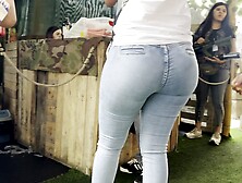 Pawg mif in jeans 1