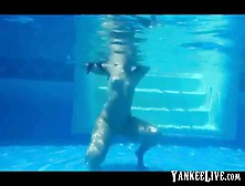 Curvy pawg strips and shakes her big booty underwa