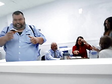 Sasha Pearl,  Parker Ambrose: Horny big tit office whore sucking fat shaft at work