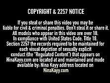 Nina Kayy und Carmen Valentina