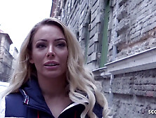 Hot Fit Milf Isabelle First Porn