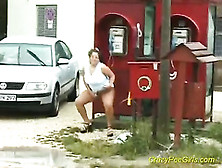 These Women Like To Pee In Public Places