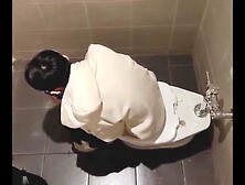 Cute Asian Caught Shitting - Spycam 02