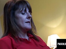 Divorced Pandora loves to engage in submissive sessions