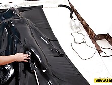 Fejira com Latex vacuum bed vibrators orgasm play