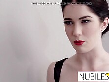 Time For U To Clean Up My Cunt - Poppin' On Mary Poppins