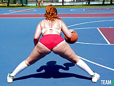 Nia Bleu And Peter Green - The Thickest Basketball Star