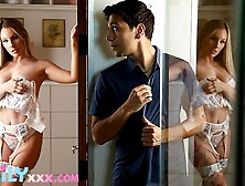 FamilyXXX - Wang Bitch MILF Stepmom Clears His Swollen Head (Bunny Madison)