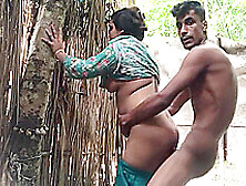 Devor And Bhabhi Go To A Very Old House And Suddenly Have Sex With Fear