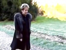 Sandra Wicked - Hairy Honies 3 (1998) Sc1