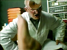 This Old Dietician Has a Very Particular Way to Make This Girl Lose Weight: Fucking