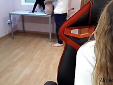 MIENTRAS MI HERMANA ESTUDIA, YO FOLLO A SU NOVIO CALIENTE