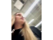 cute camgirl Baravisha