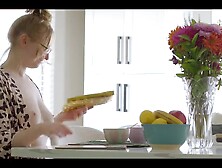 Delilah Cass - Slutty Lil Sis Gets Anal Workout