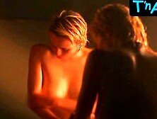 Ariadna Gil Sexy Scene  in Antartida