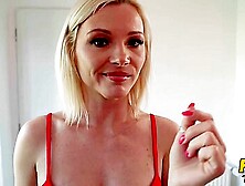 Zazie Skymm,  Mia Trejsi - Posh Pussy Gets Dirty