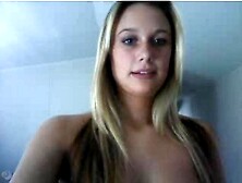 Nice Blondie Webcam Nude