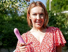 Awesome angel with big booty Gina Monelli took her long dildo