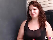 Young Spanish Plumper Eats Male Assholes During Her (18+)