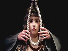 Ringaren i Notre Dame - Trailer