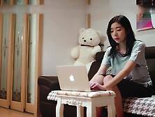 Asian Teen Gets Rough Fucking From Big Dick inside my Car lo