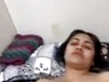Desi Girlfriend Ka Oyo Mein Lund Chusai Kaand - Indian Desi Hindi Sex Mms Videos Leaked Viral Adult Porn