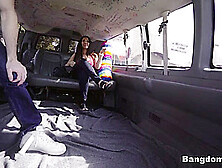 Sophie Leon In La Tu0413U00Ada Gets On The Bus - Bangbus