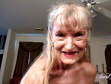 GILF SUCKS YOUR COCK (POV)