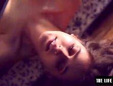 Milf Masturbates While Watching Porn On The Phone