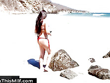 Horny Milf Fucked By A Stranger On The Beach 6