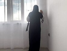 Arab Stepmom Gives JOI With Talk