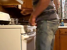 Desperately have to piddle whilst cooking supper (holding my piddle until I couldn’t,  I piddle in bucket)