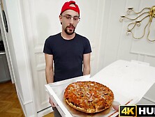 Slutty babe Maya Sinn pays for with her pussy for my services