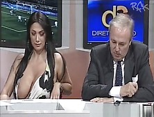 Gigant Boobs On Tv